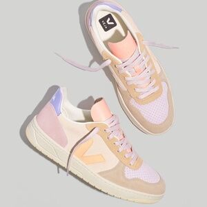 NEW Veja Suede V-10 Sneakers EU 36 / Womens Size 5 in Peach Multi Color $195